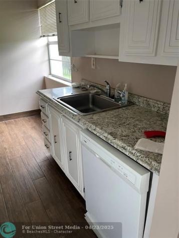 8205 NW 61st Street Tamarac FL 33321