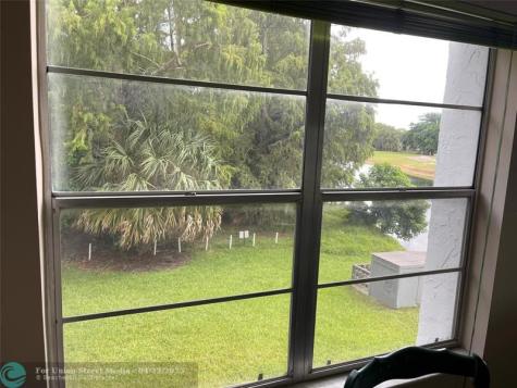 8205 NW 61st Street Tamarac FL 33321