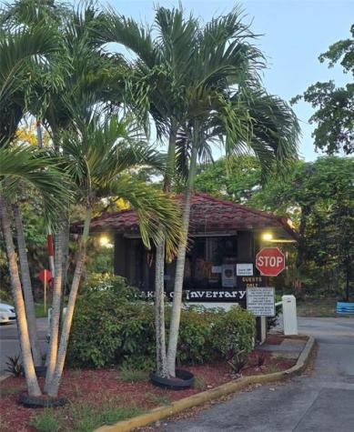 3280 Spanish Moss Terrace Lauderhill FL 33319