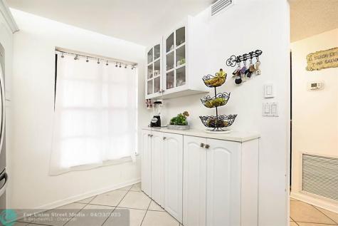 3485 Environ Boulevard Lauderhill FL 33319