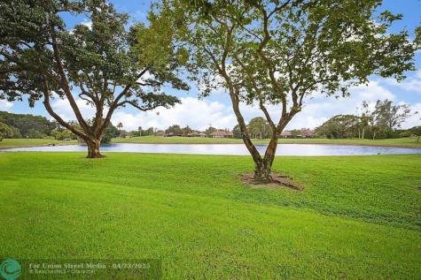 3485 Environ Boulevard Lauderhill FL 33319