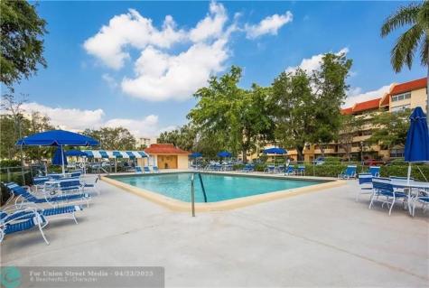 3485 Environ Boulevard Lauderhill FL 33319