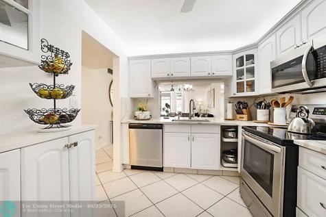 3485 Environ Boulevard Lauderhill FL 33319