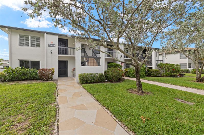5820 Sugar Palm Court Delray Beach FL 33484