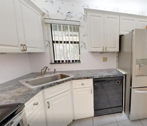 4049 N Carambola Circle Pompano Beach FL 33066