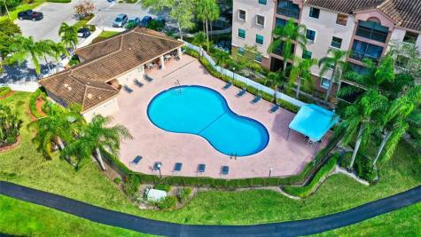 4049 N Carambola Circle Pompano Beach FL 33066