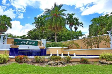 9624 S Belfort Circle Tamarac FL 33321