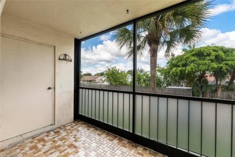 4154 NW 90th Avenue Coral Springs FL 33065