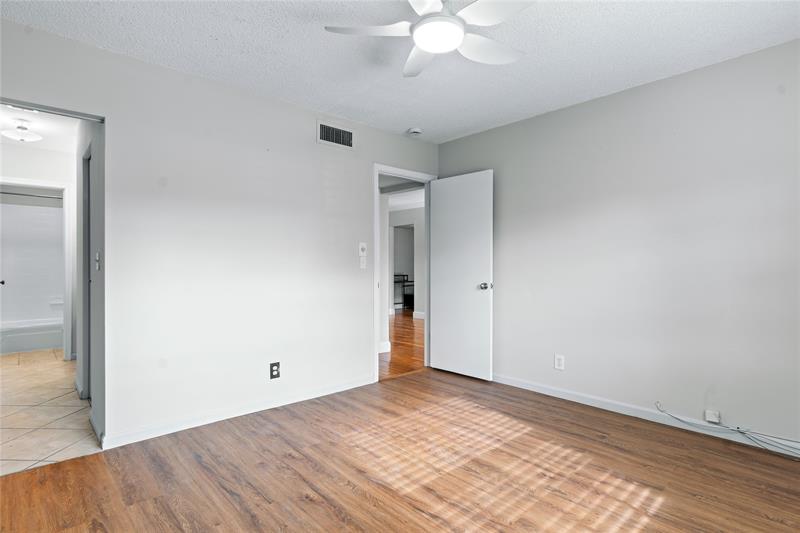 140 Cypress Club Drive Pompano Beach FL 33060