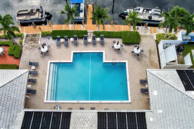 140 Cypress Club Drive Pompano Beach FL 33060