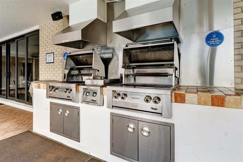 140 Cypress Club Drive Pompano Beach FL 33060