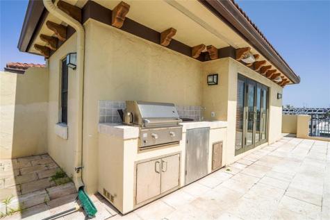 65 NE 4th Avenue Delray Beach FL 33483
