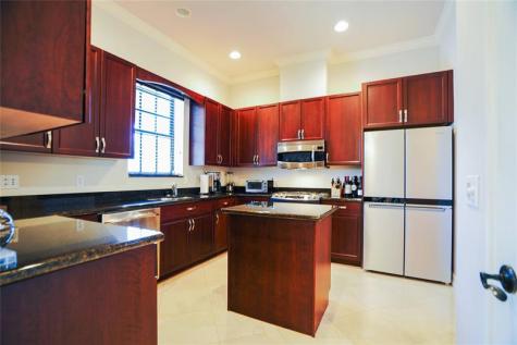 65 NE 4th Avenue Delray Beach FL 33483