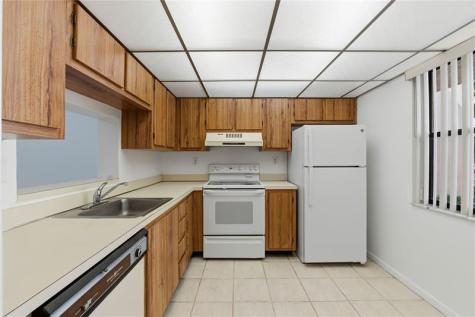 7650 W Mcnab Road Tamarac FL 33321