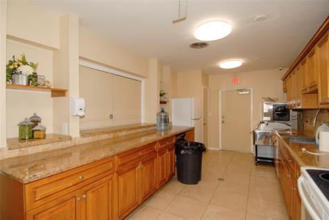 7855 NW 5th Court Margate FL 33063