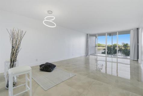 3051 N Course Drive Pompano Beach FL 33069