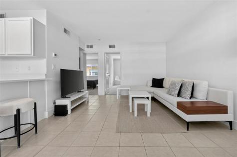 2660 NE 8th Avenue Wilton Manors FL 33334