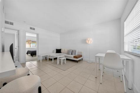 2660 NE 8th Avenue Wilton Manors FL 33334