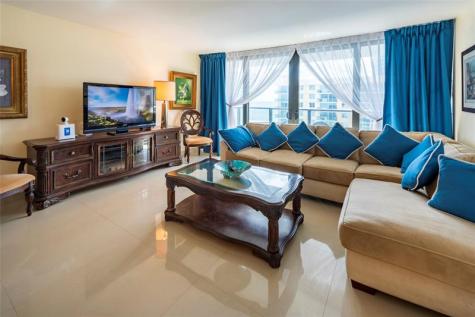 2301 S Ocean Drive Hollywood FL 33019