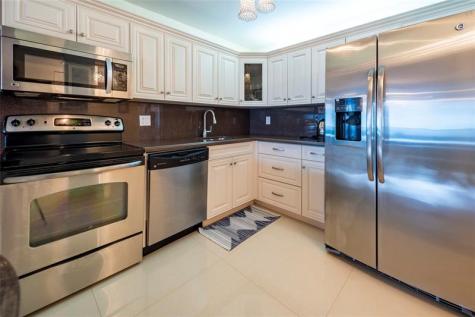 2301 S Ocean Drive Hollywood FL 33019