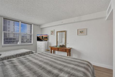 2501 S Ocean Drive Hollywood FL 33019