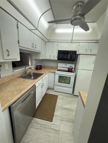 3431 NW 50th Avenue Lauderdale Lakes FL 33319