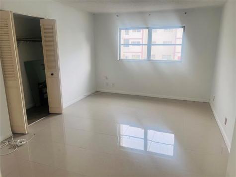 4046 NW 19th Street Fort Lauderdale FL 33313