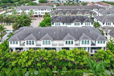 608 Windward Circle S Boynton Beach FL 33435