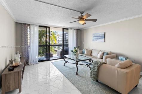 4800 Bayview Drive Fort Lauderdale FL 33308