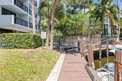 4800 Bayview Drive Fort Lauderdale FL 33308