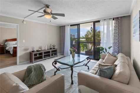 4800 Bayview Drive Fort Lauderdale FL 33308