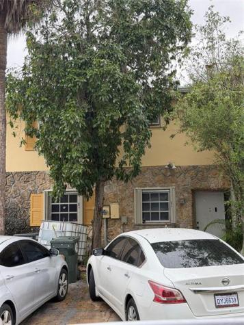 405 Sunshine Drive Coconut Creek FL 33066