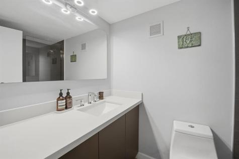 1200 West Avenue Miami Beach FL 33139
