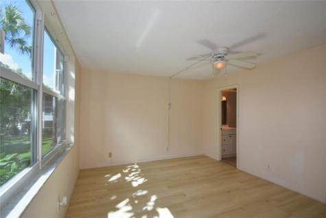 4025 N Federal Highway Oakland Park FL 33308