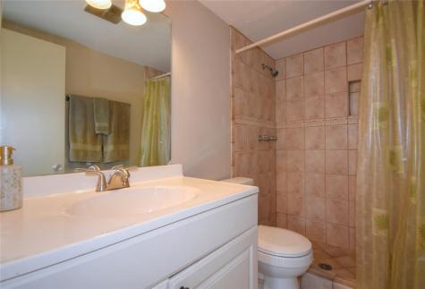 4025 N Federal Highway Oakland Park FL 33308