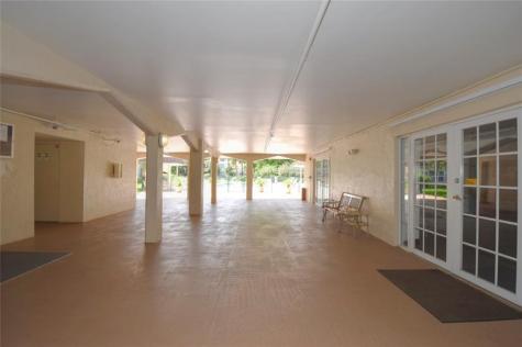 4025 N Federal Highway Oakland Park FL 33308
