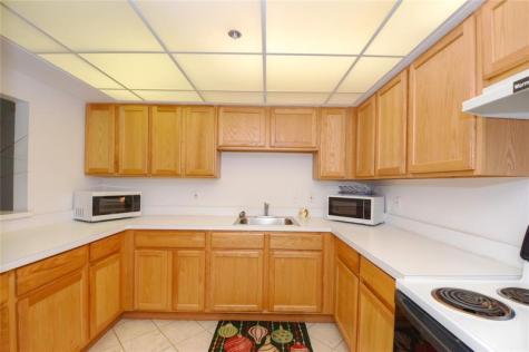 4025 N Federal Highway Oakland Park FL 33308