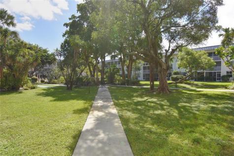 4025 N Federal Highway Oakland Park FL 33308