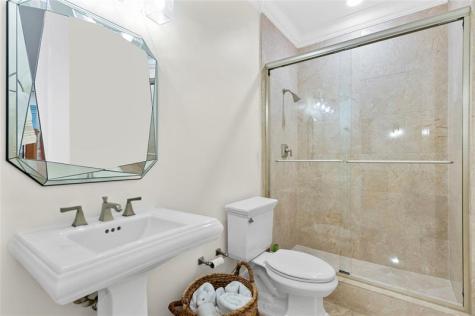 220 NE 15th Avenue Fort Lauderdale FL 33301
