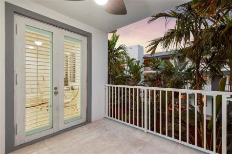 220 NE 15th Avenue Fort Lauderdale FL 33301