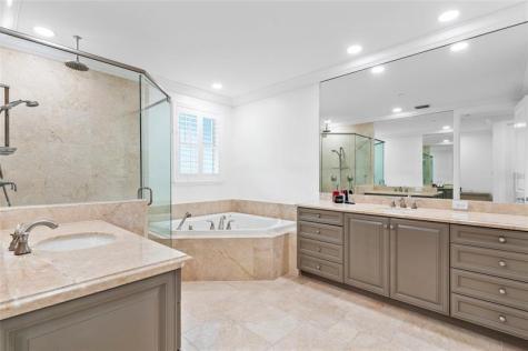 220 NE 15th Avenue Fort Lauderdale FL 33301