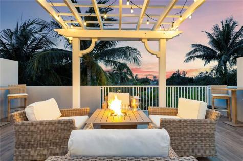 220 NE 15th Avenue Fort Lauderdale FL 33301
