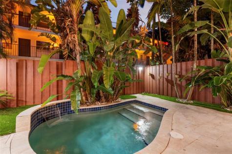 220 NE 15th Avenue Fort Lauderdale FL 33301