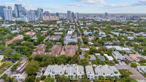 220 NE 15th Avenue Fort Lauderdale FL 33301