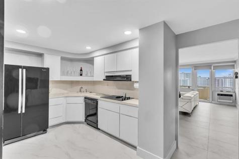 3200 NE 36th Street Fort Lauderdale FL 33308