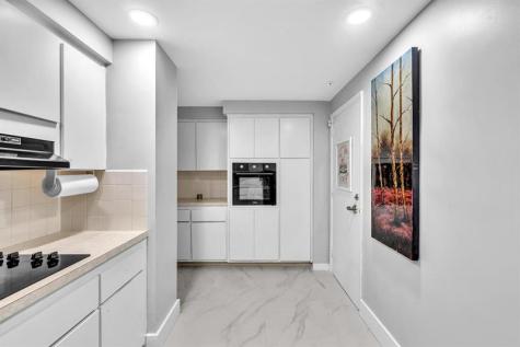 3200 NE 36th Street Fort Lauderdale FL 33308