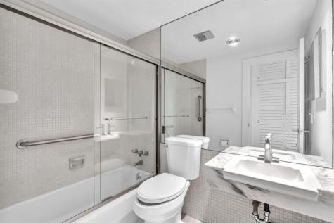 3200 NE 36th Street Fort Lauderdale FL 33308