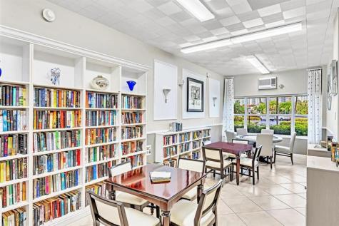 3200 NE 36th Street Fort Lauderdale FL 33308