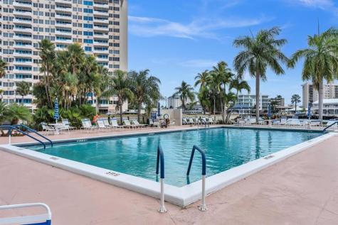 3200 NE 36th Street Fort Lauderdale FL 33308