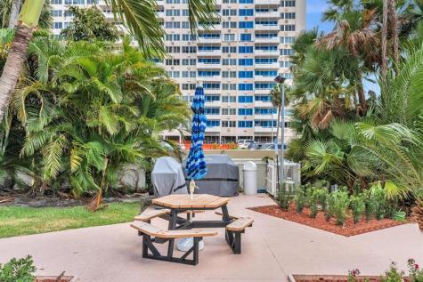 3200 NE 36th Street Fort Lauderdale FL 33308